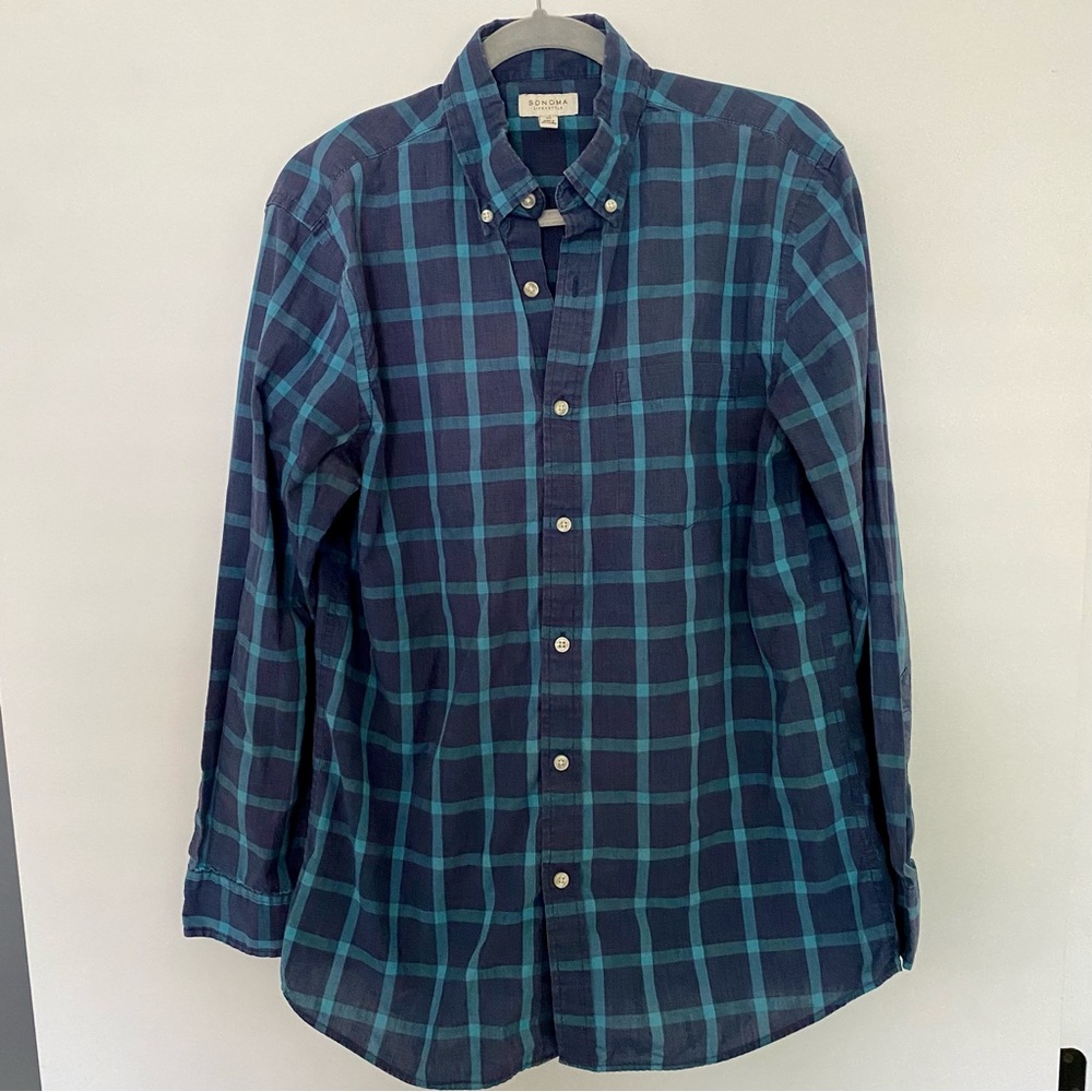 Men’s Sonoma Button Down Shirt Size Medium